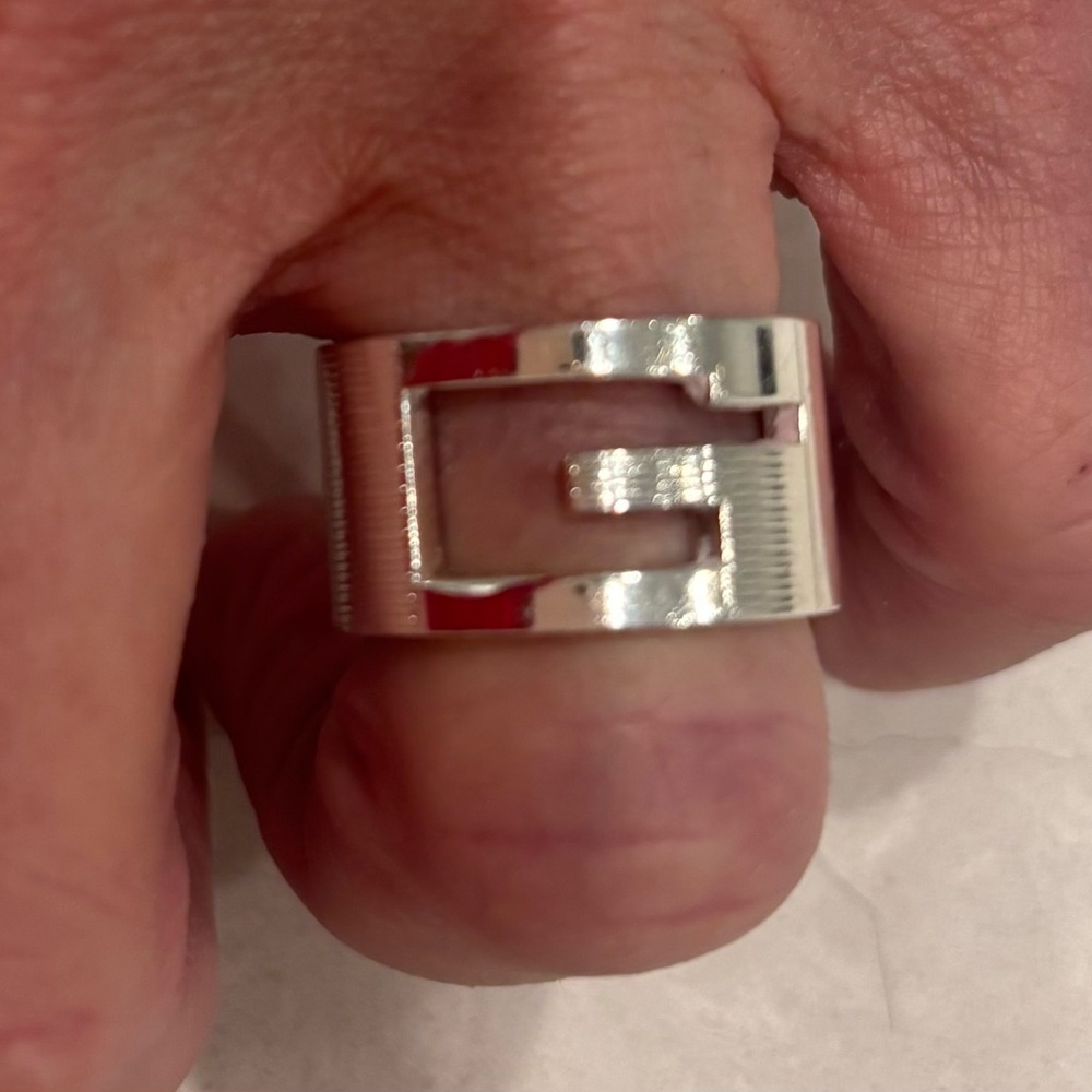 Vintage Gucci “G” Cutout Wide Band Sterling Silver Ring US Size 7